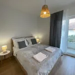 Lux Apartamento
